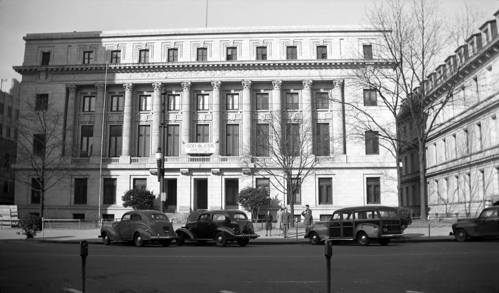 The Wake County Courthouse in downtown Raleigh, about 1944, in a State Archives of North Carolina photograph.