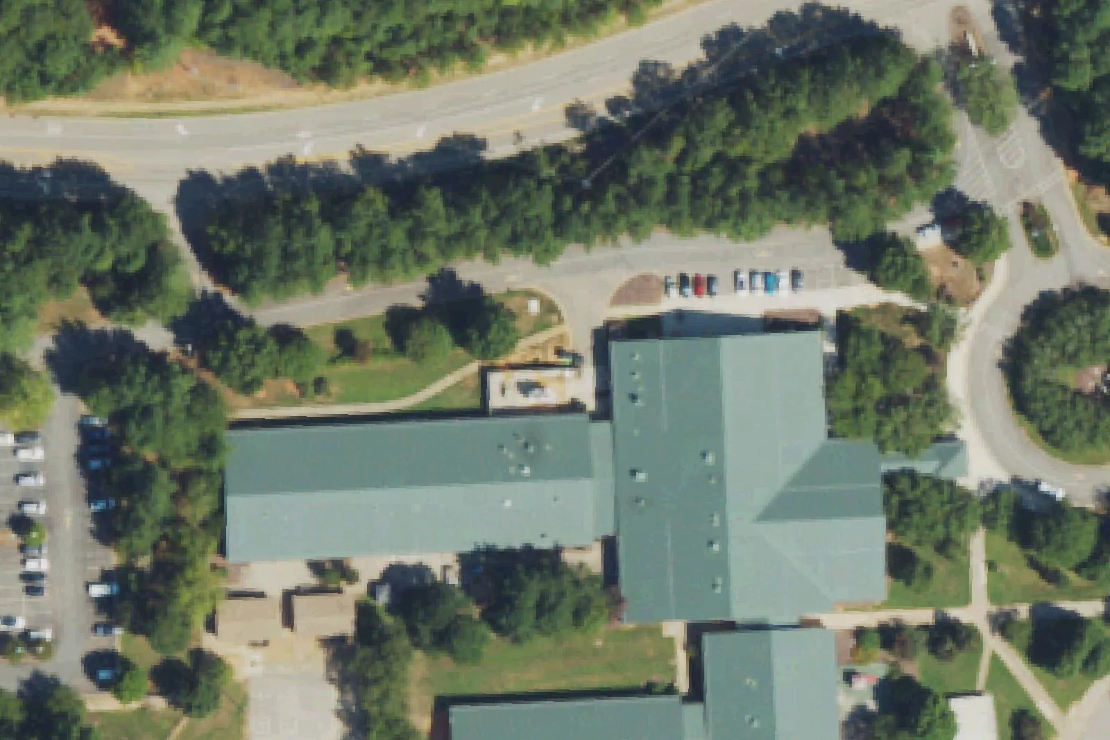 West Lake Elementary School's building off West Lake Road, seen from the air
